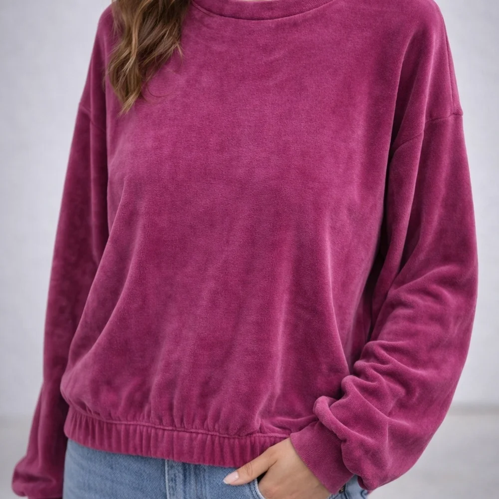 UGG Plush Crewneck Pullover in Deep Magenta Large - Picture 3 of 11
